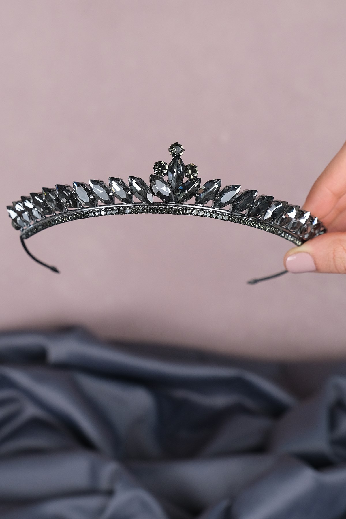 Anthracite Gray Ece Model Slim Bridal Henna Crown