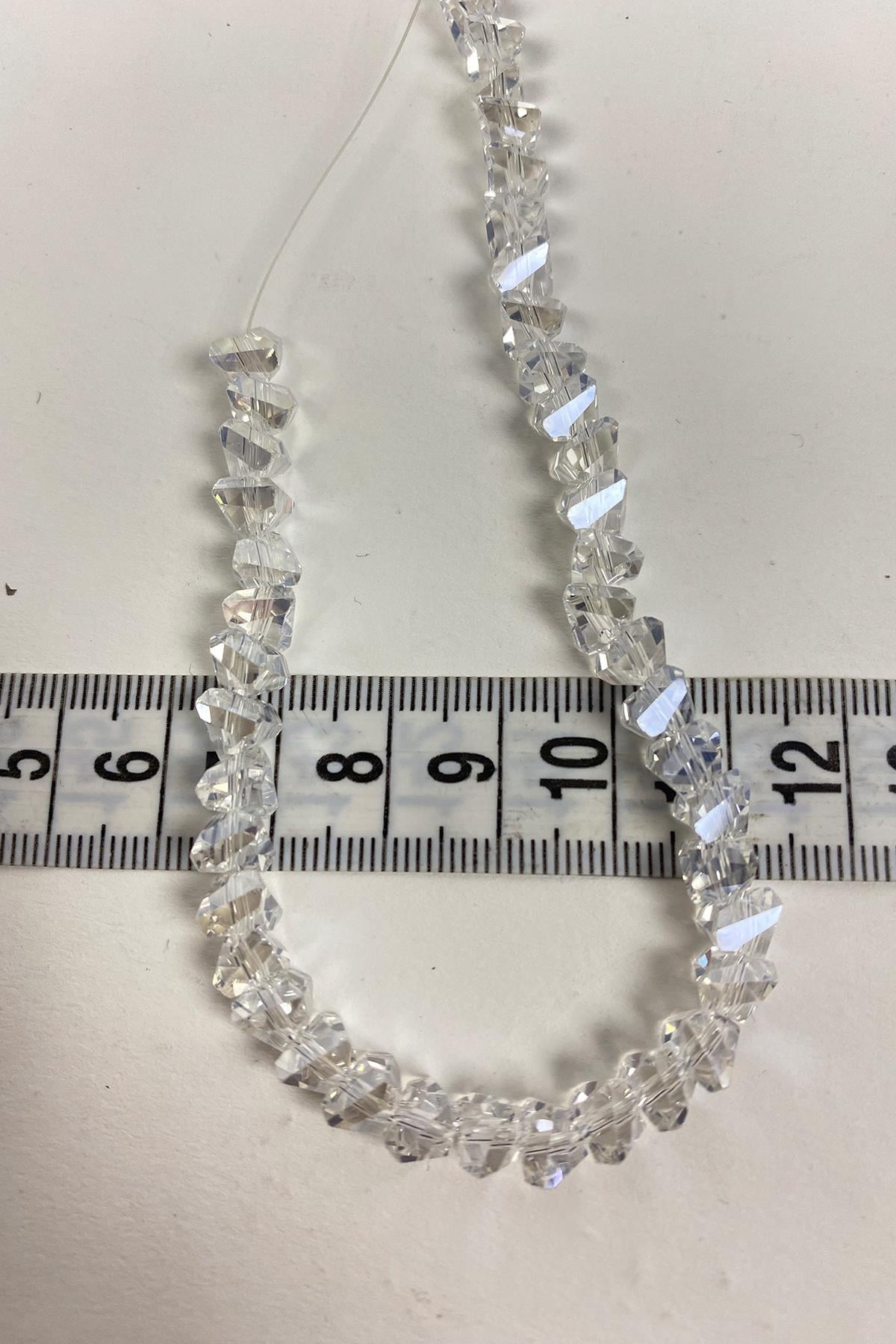 Az JanjanlıÜçgen Kesim Parlak Kristal Boncuk 8 mm