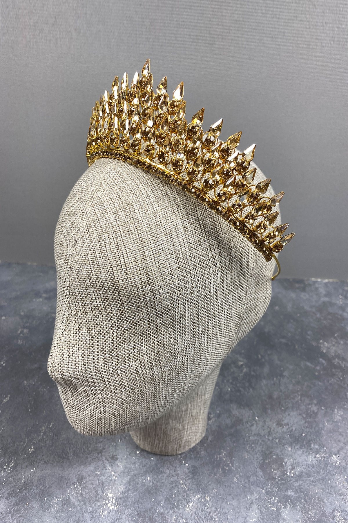 Honey Color Drop 3D Bridal Henna Crown