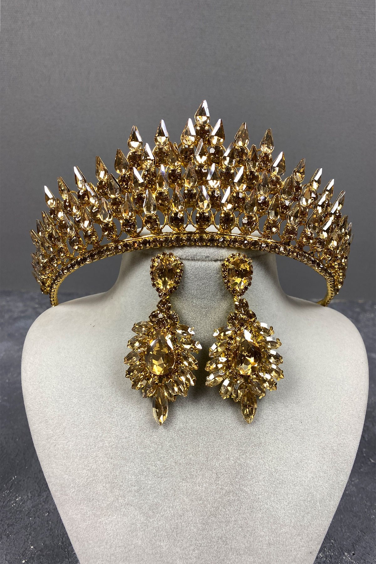 Honey Color Drop 3D Bridal Henna Crown And Stone Earring Set