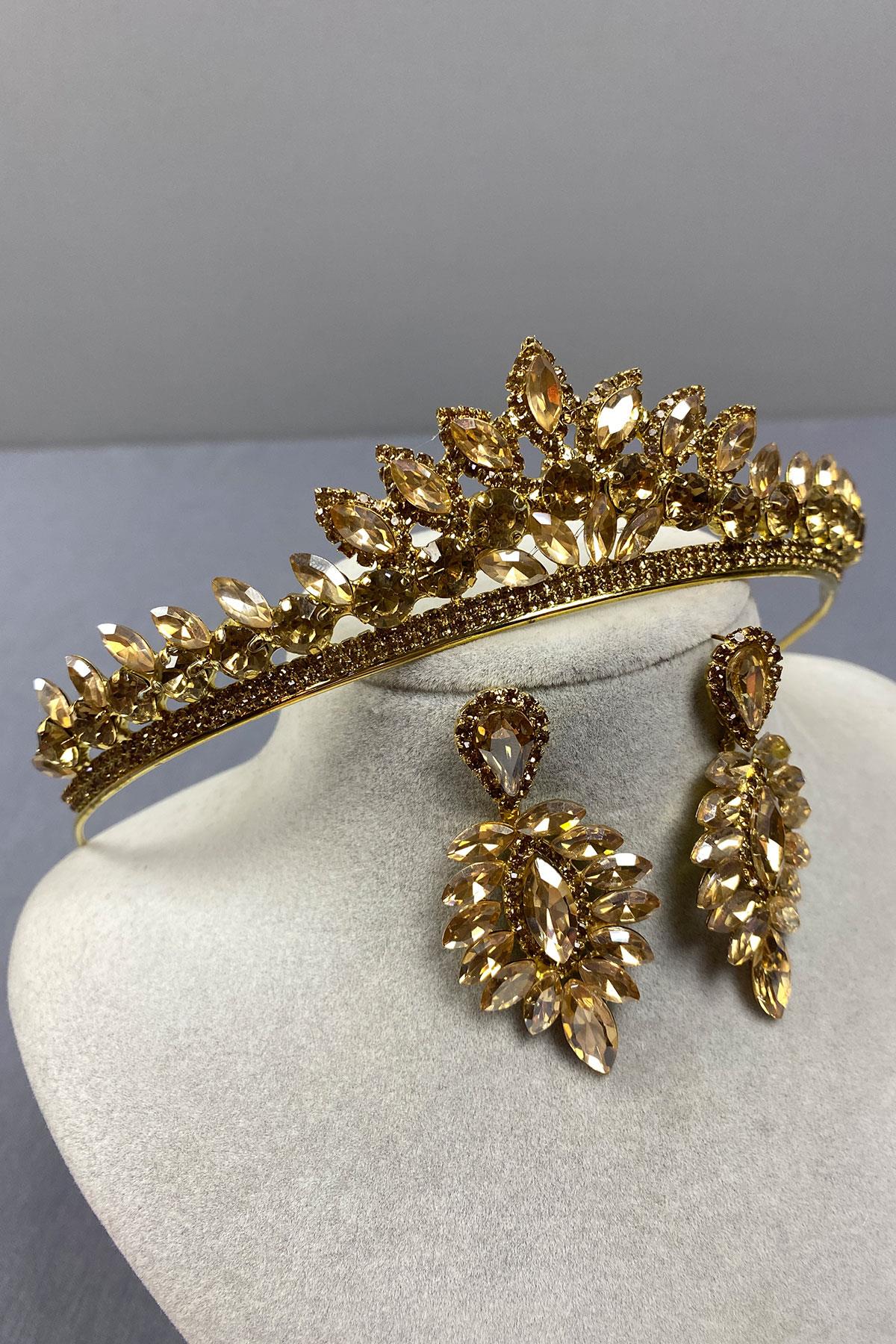 Honey Colored Leyn Bridal Henna Crown and Thin Shuttle Stone Earrings