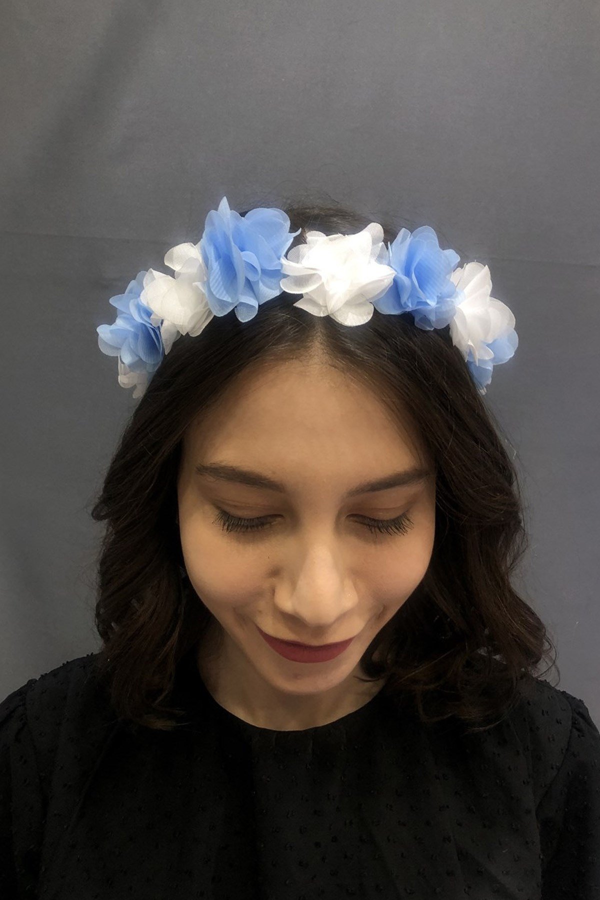 تاج الزهور الليزر الأزرق والأبيض من بيبي