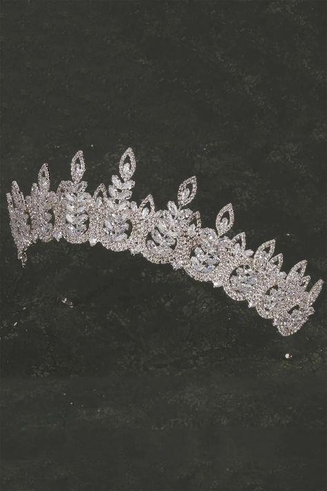 Benzersiz Güzelliğiniz İçin Parlak Zirkon Taşlı Gelin Nikah Tacı