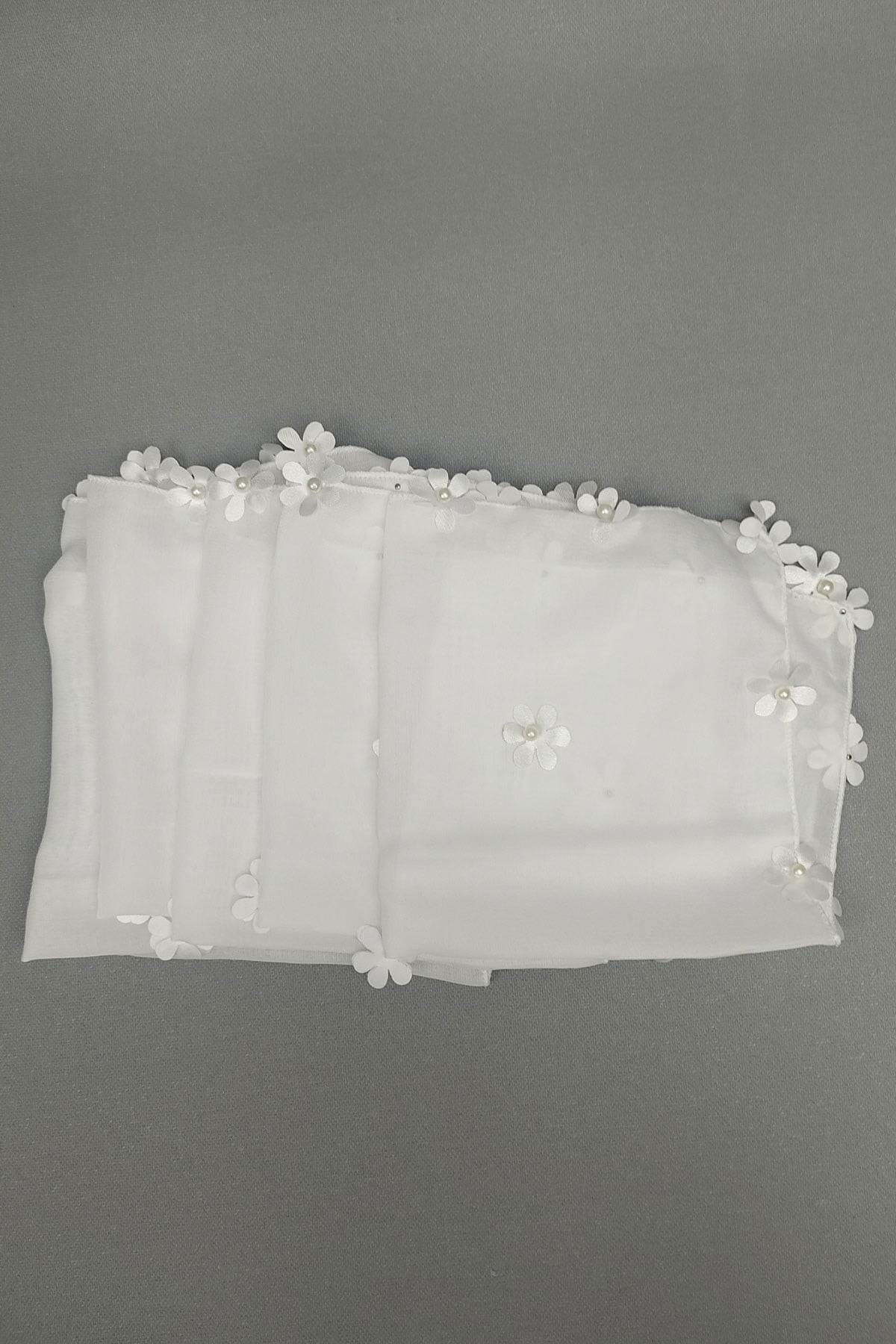 White Flower Patterned Lux ​​Halay Handkerchief 5 pcs