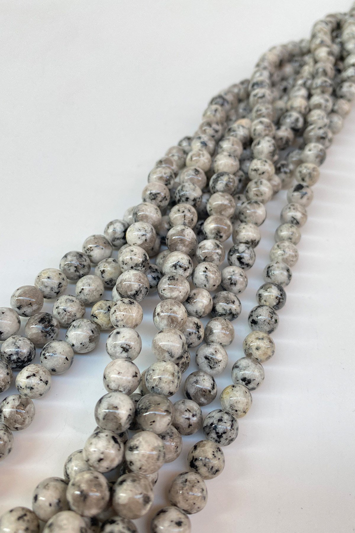 Beyaz Desenli Ceyt Doğal Taş Boncuk 8 mm