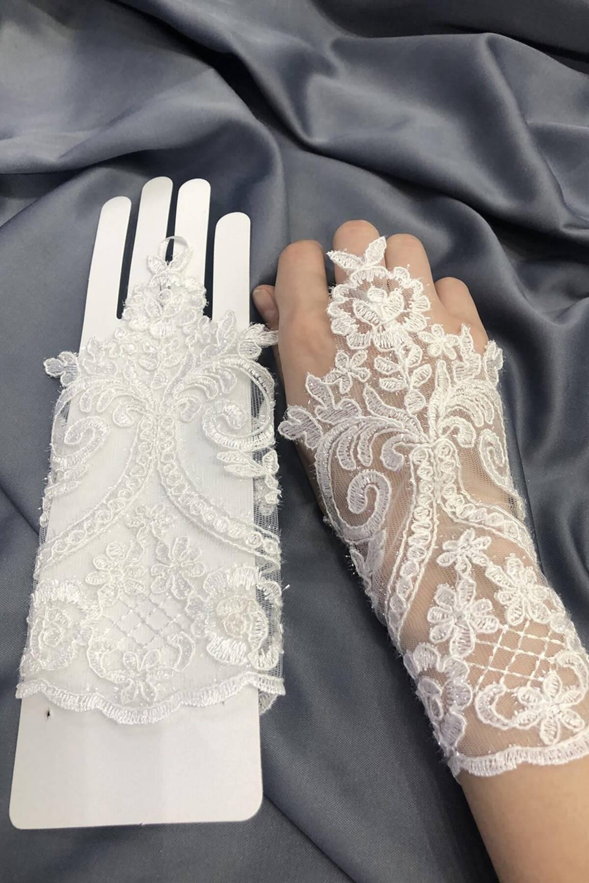 Wholesale White Finger Model Lacy Gloves