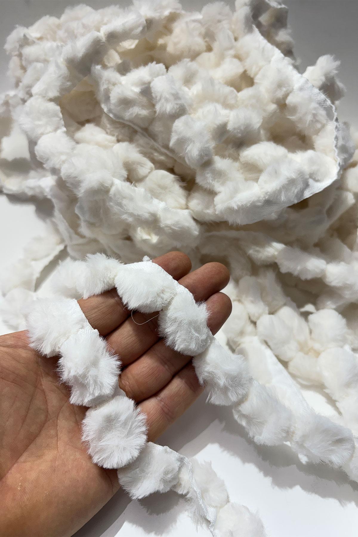 White Plush Ribbon Pom-Pom, Rabbit Tail Pom-Pom, Plush Pom-Pom 1 meter