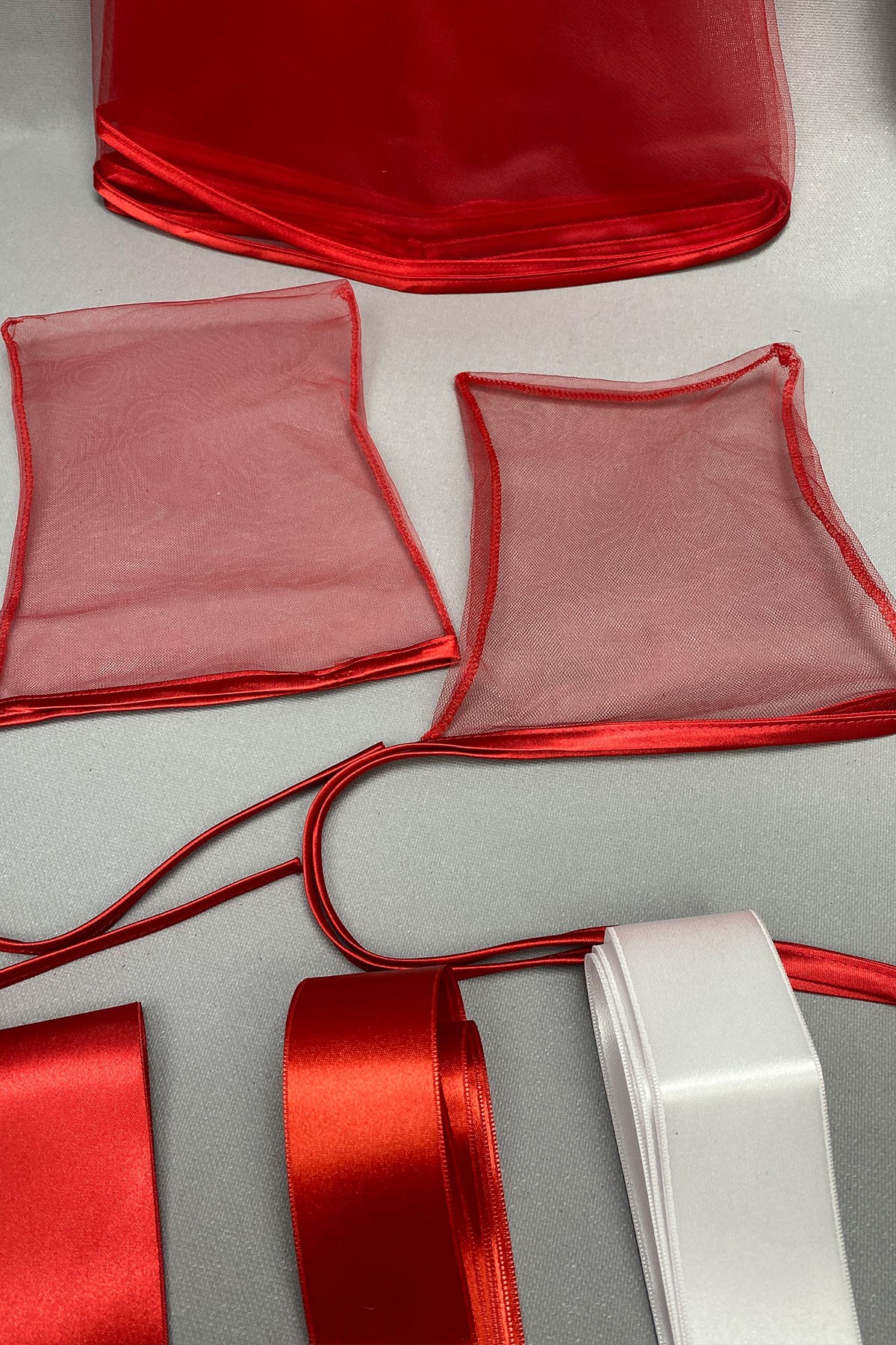 Biyeli Gelin Duvağı Nakışlı Damat Örtü ve Takı Kurdele Seti