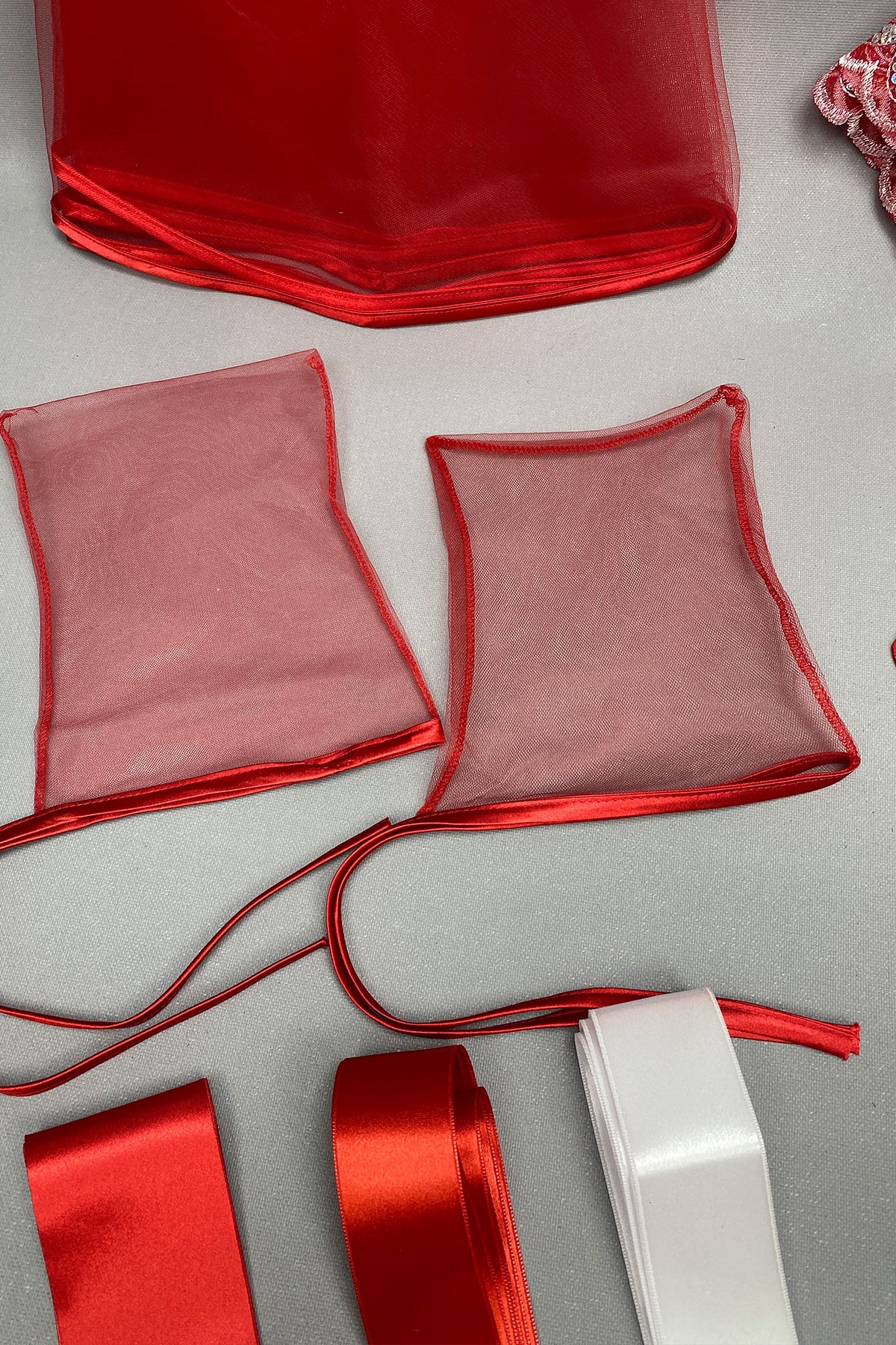 Biyeli Gelin Duvağı ve Ay Yıldızlı Damat Örtüsü Takı Kurdele Seti