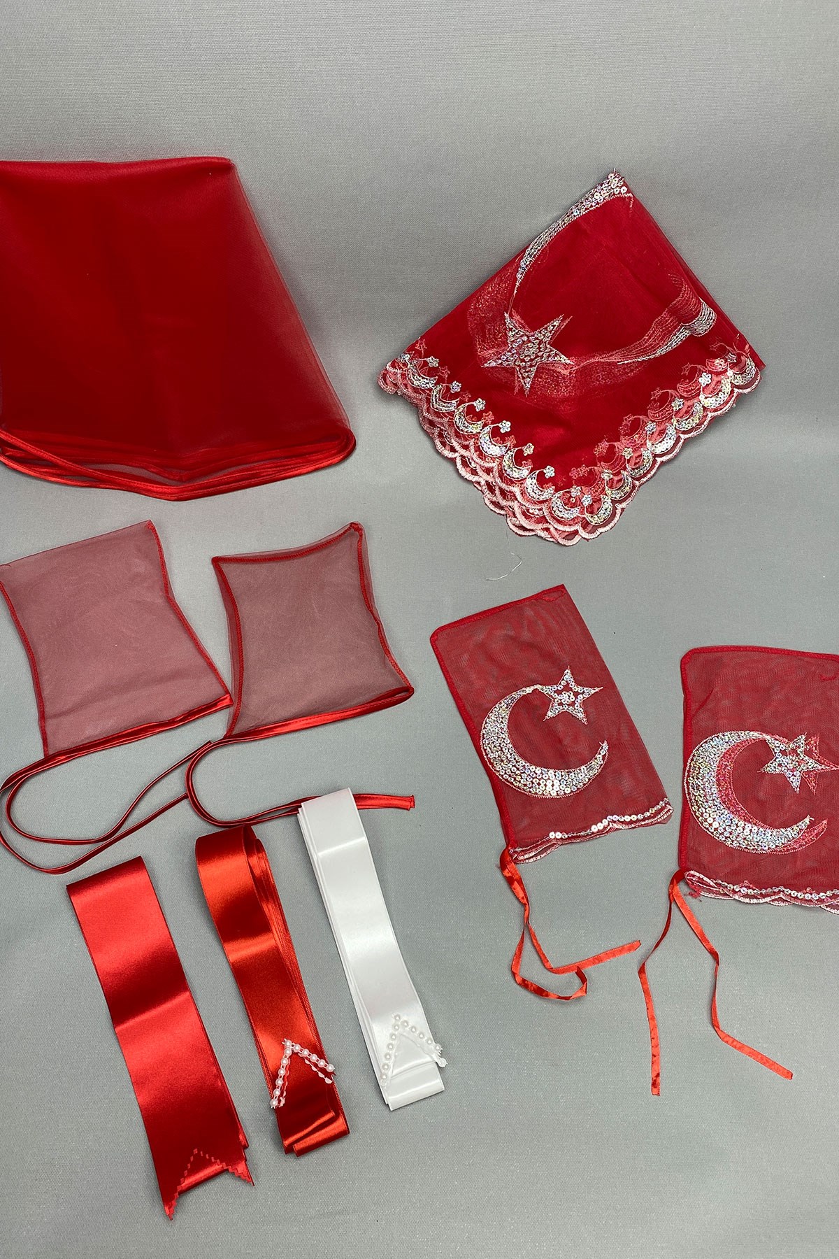 Biyeli Gelin Duvağı ve Ay Yıldızlı Damat Örtüsü Takı Kurdele Seti