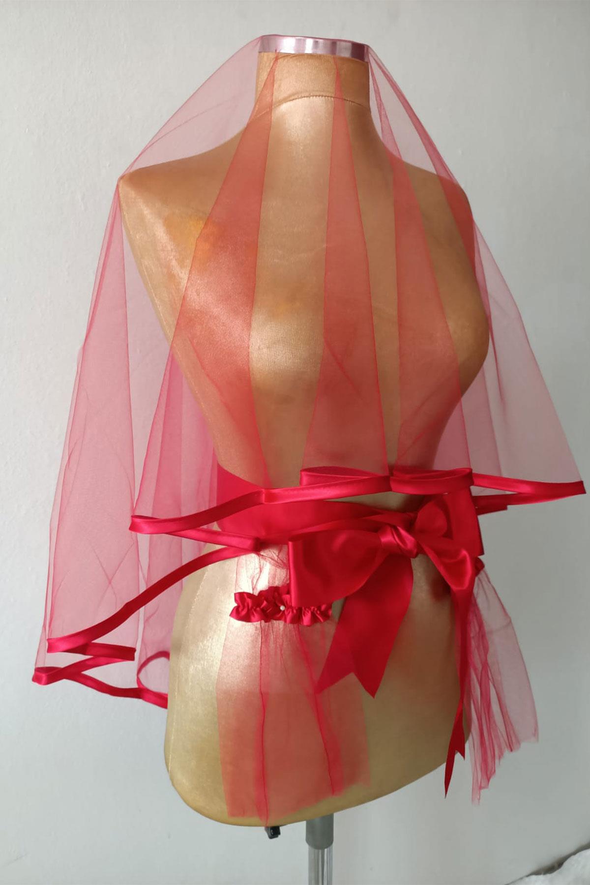 Biyeli Zarif Sade Tasarım Gelin Kına Yüz Örtüsü