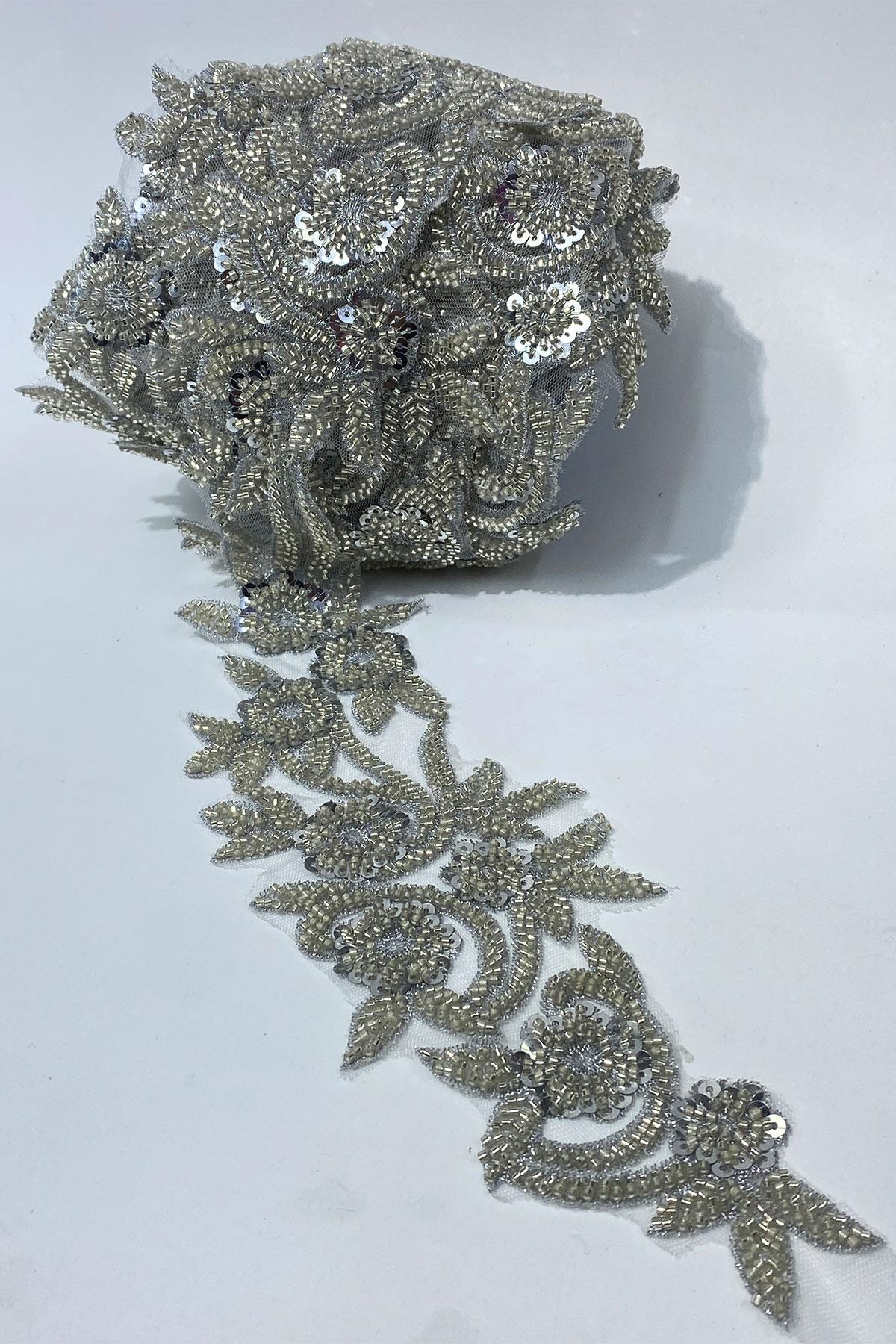 Boncuk İşlemeli Çiçek Desen Geniş Şerit Aplik 1 Metre