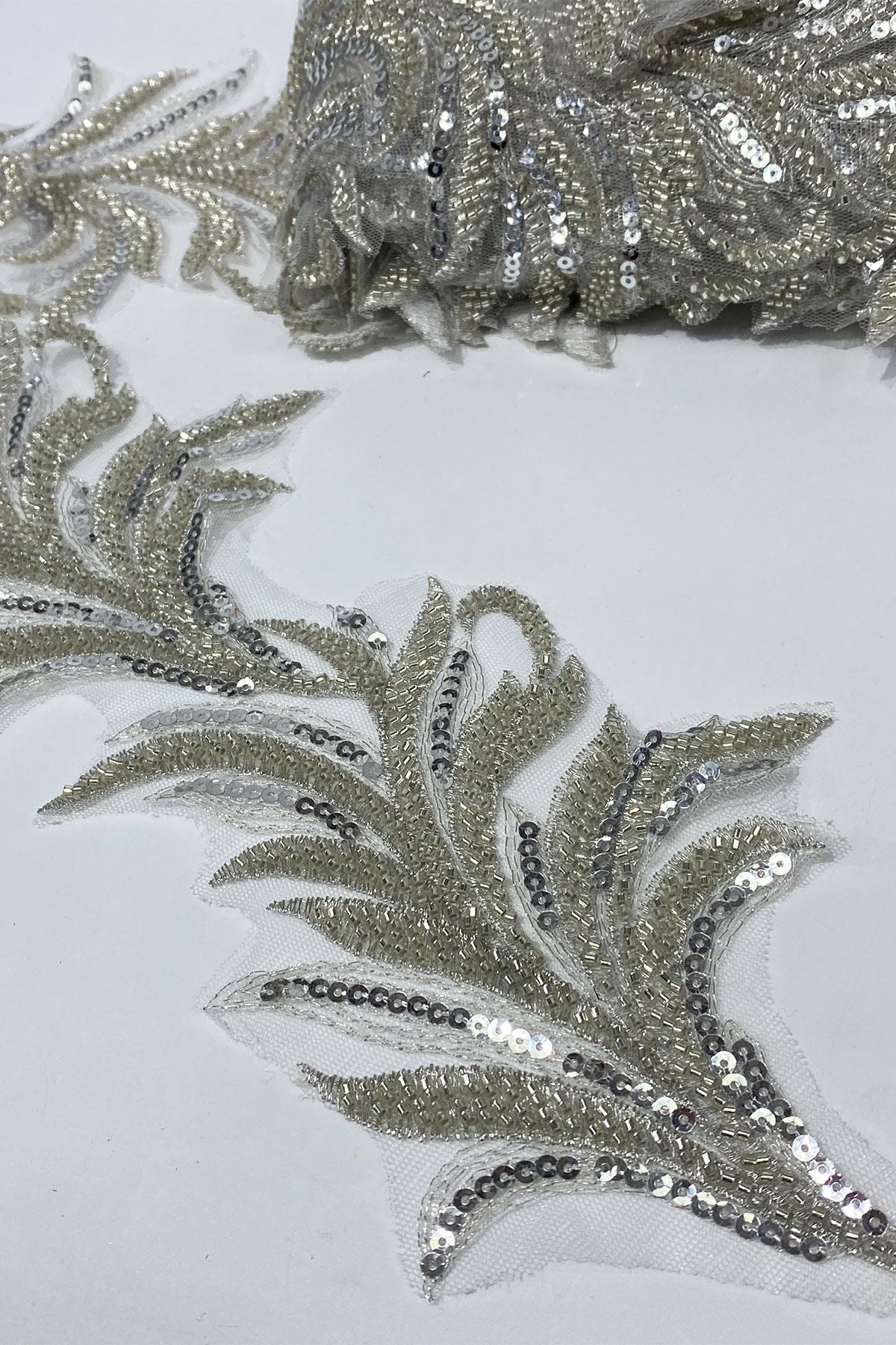 Boncuk İşlemeli Yaprak Desenli Geniş Şerit Aplik 1 Metre