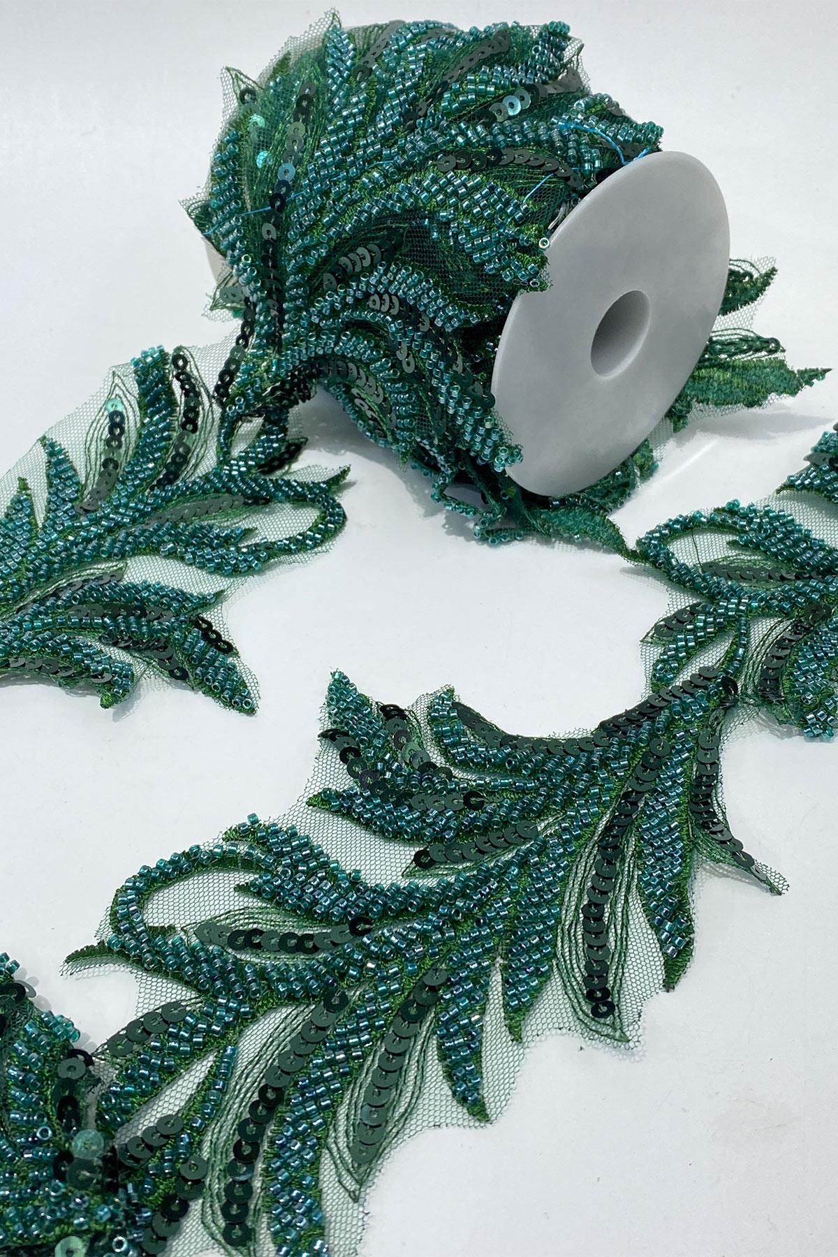 Boncuk İşlemeli Yaprak Desenli Geniş Şerit Aplik 1 Metre