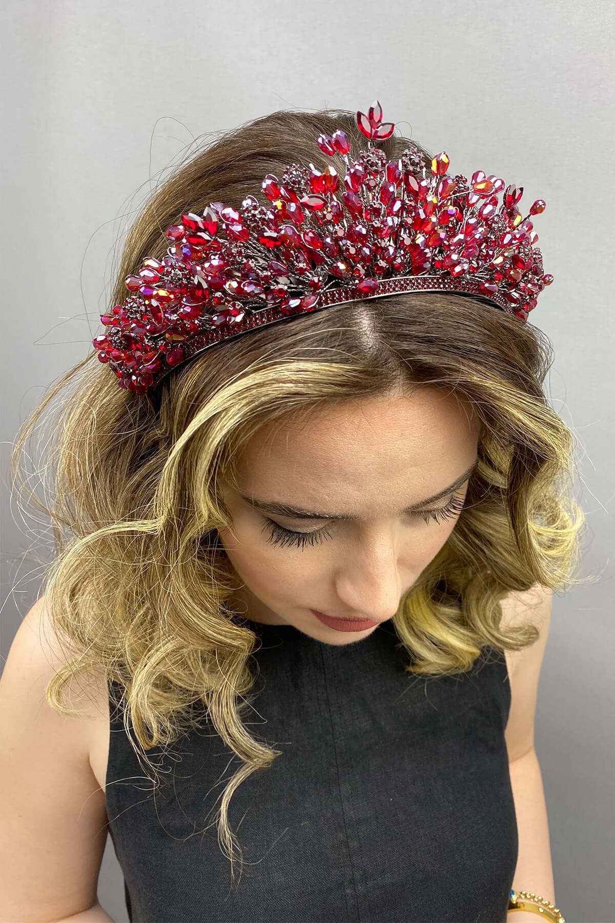 Burgundy Akbahar Bride and Henna Crown
