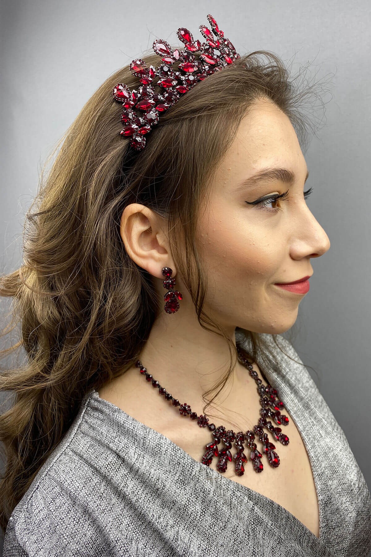 Burgundy Beety Bridal Henna Crown Necklace Earring Set