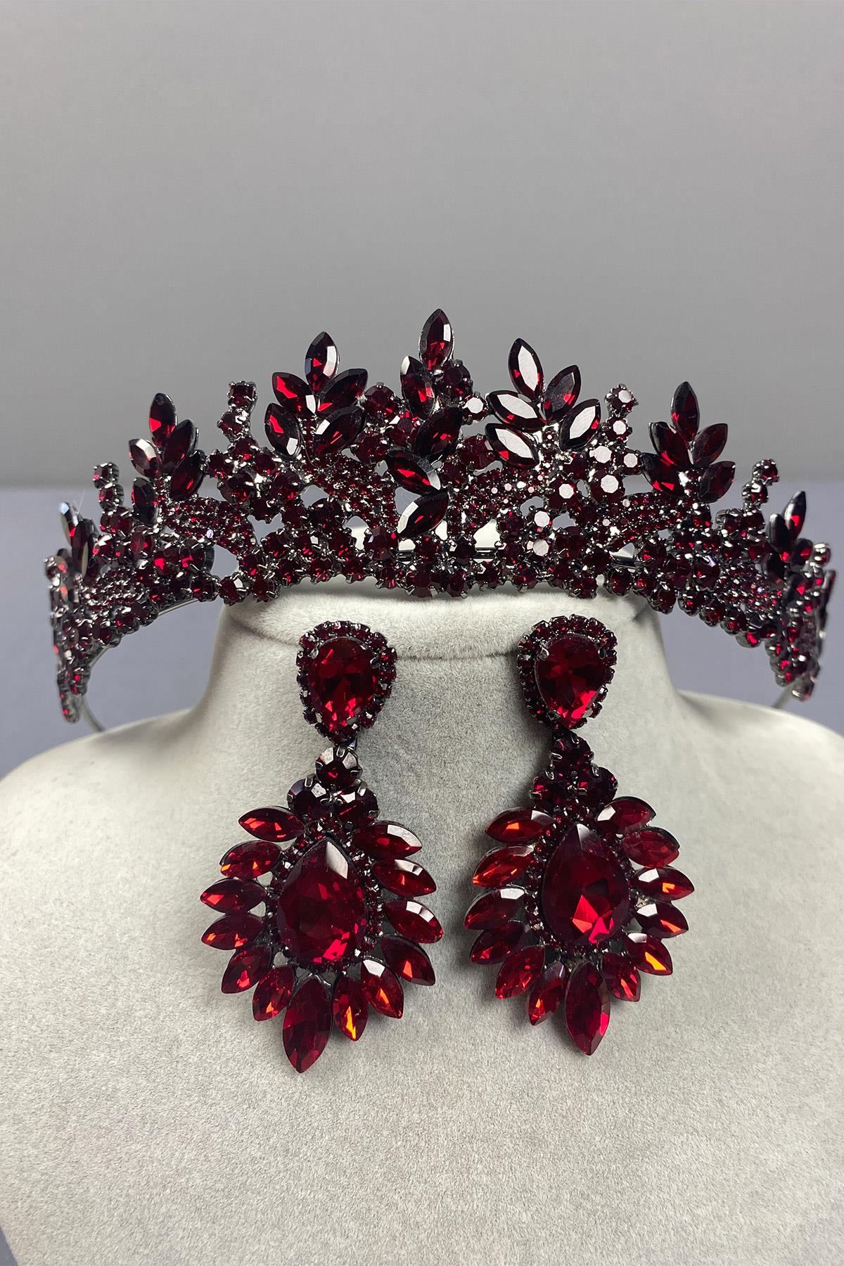 Burgundy Belur Bridal Henna Crown and Shuttle Earring Set