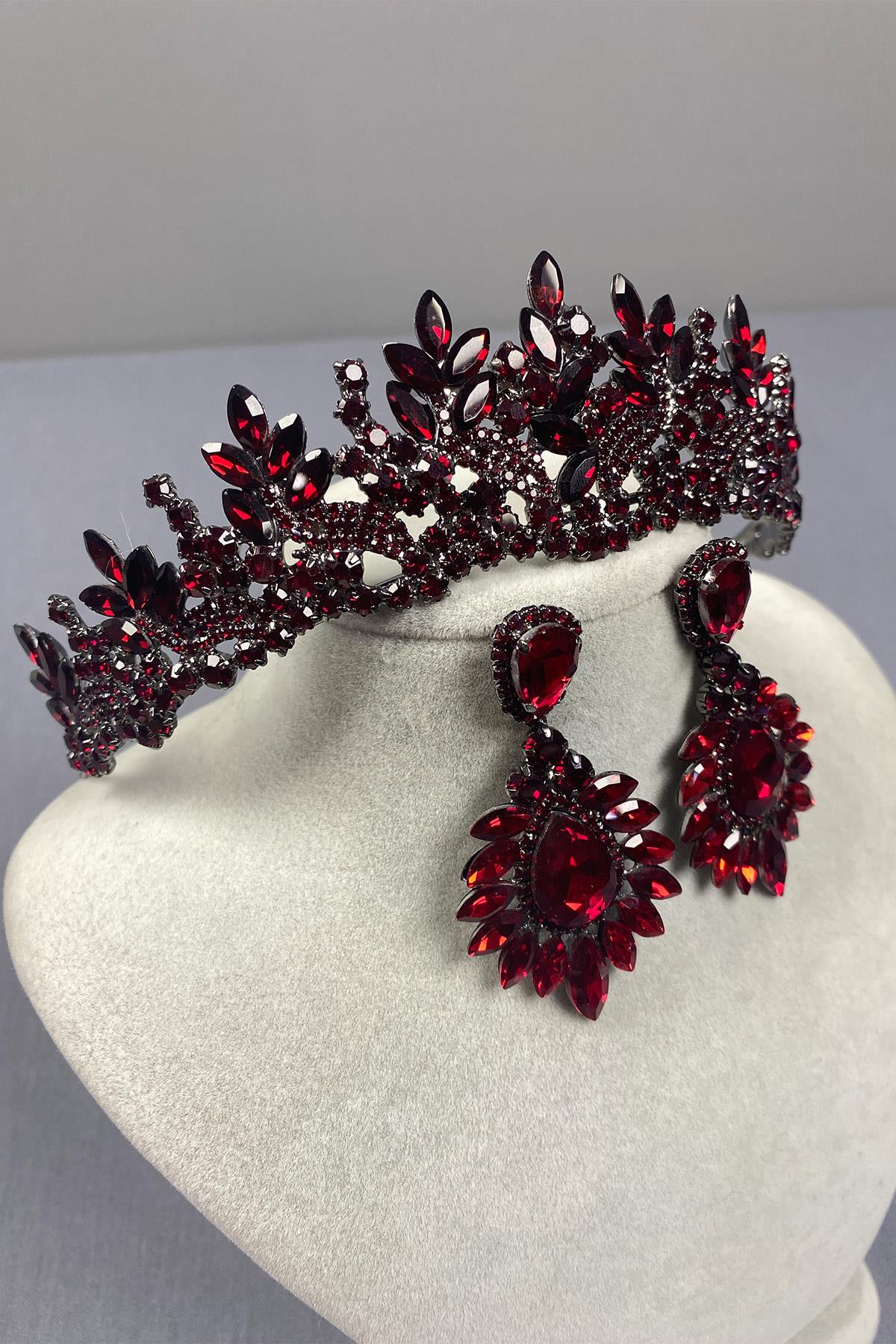 Burgundy Belur Bridal Henna Crown and Shuttle Earring Set