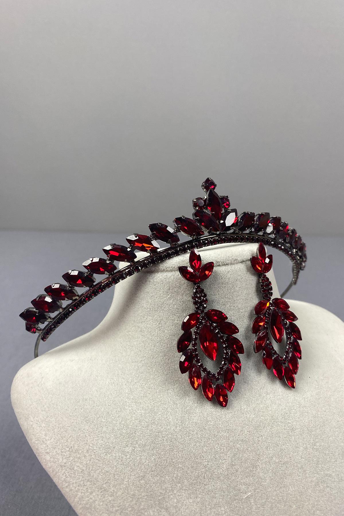 Burgundy Ece Bridal Henna Crown and Shuttle Stone Earrings