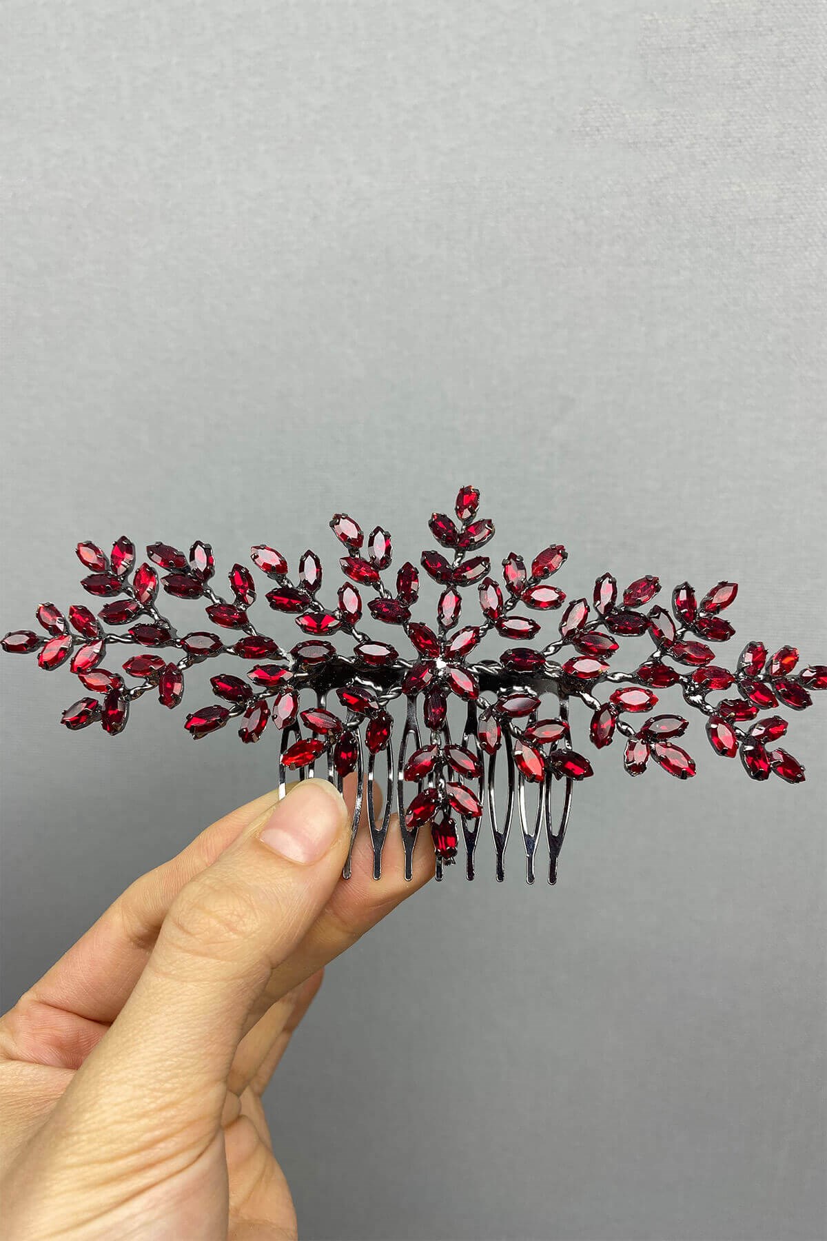 Bordo Taşlı Taraklı Toka Saç Aksesuarı