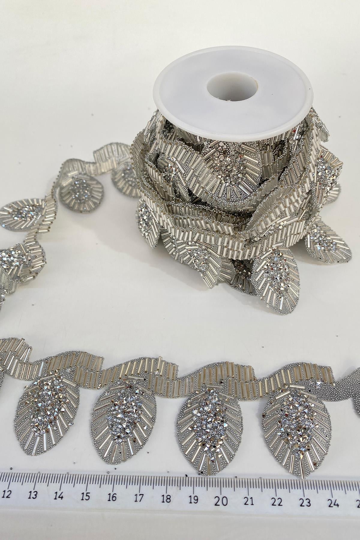 Pipe Beaded Iron-on Stone Strip Applique