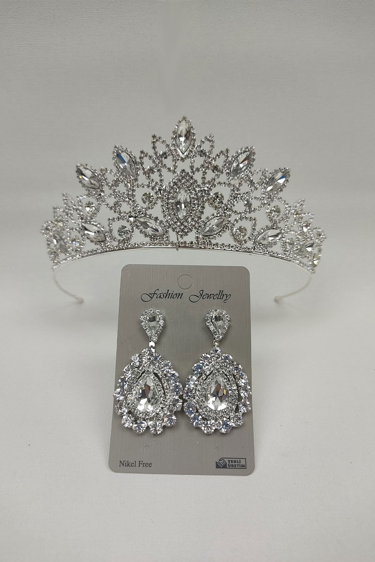 Cennet Model Bridal Crown And Studded Earrings
