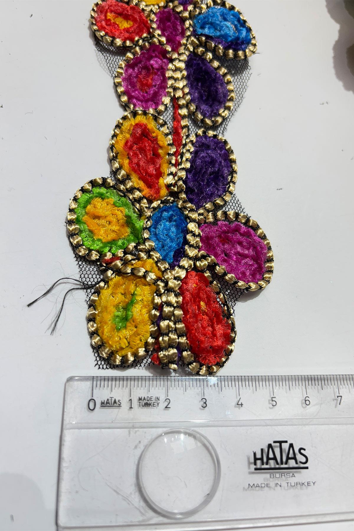 Çiçek Desenli Antik Şerit Güpür