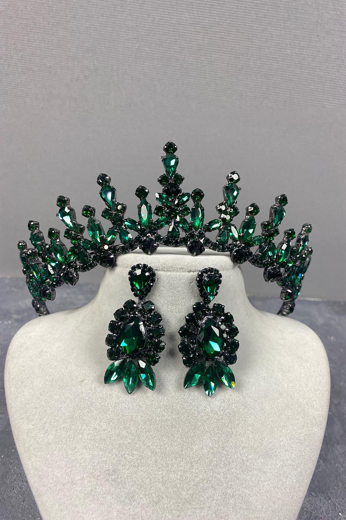 Cooker Bridal Henna Tiara and Stud Earrings Set