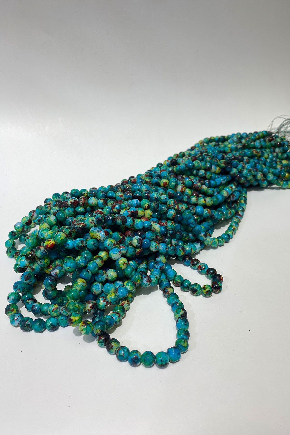 خرز زجاجي من سلسلة منقوشة 8 مم