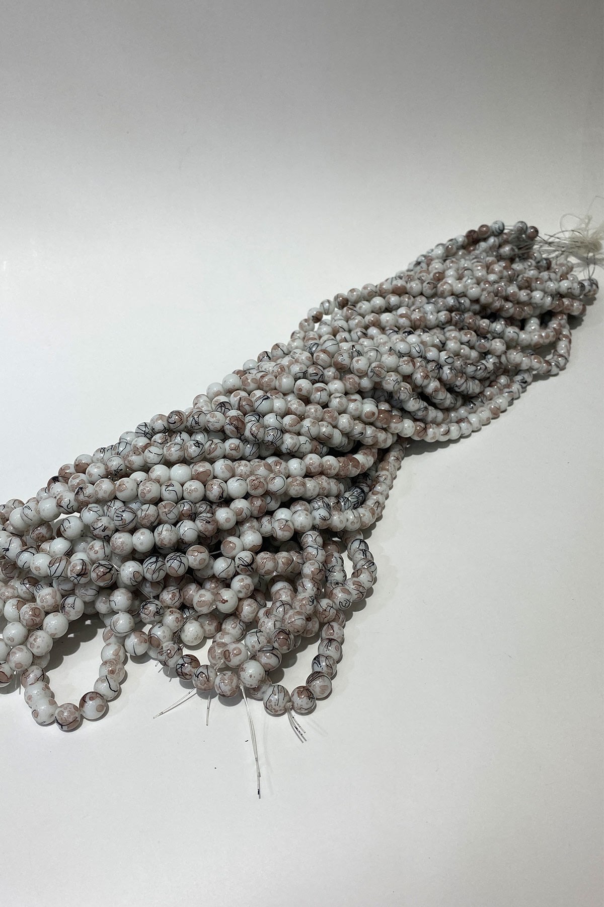 خرز زجاجي من سلسلة منقوشة 8 مم