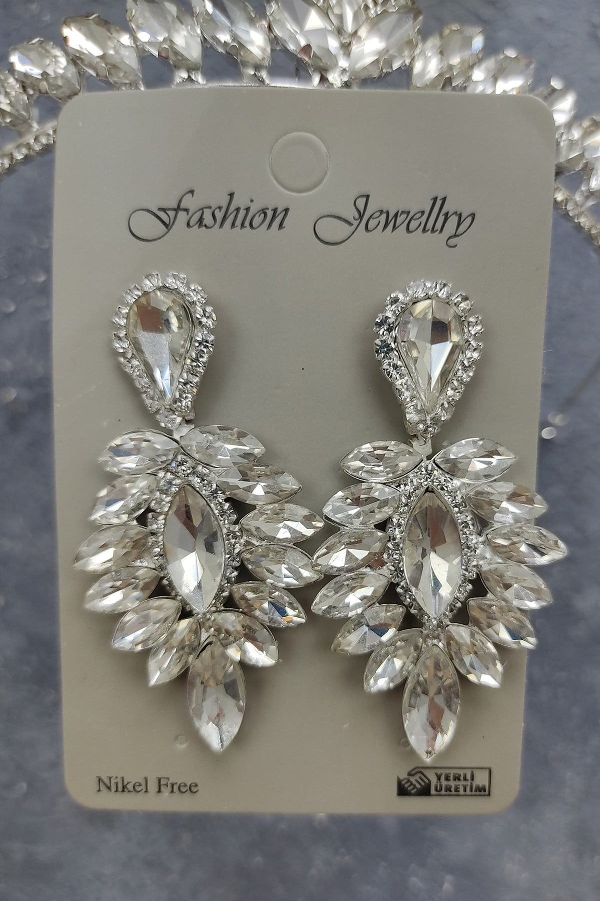 Ece Model Bridal Crown And Drop Stone Earrings