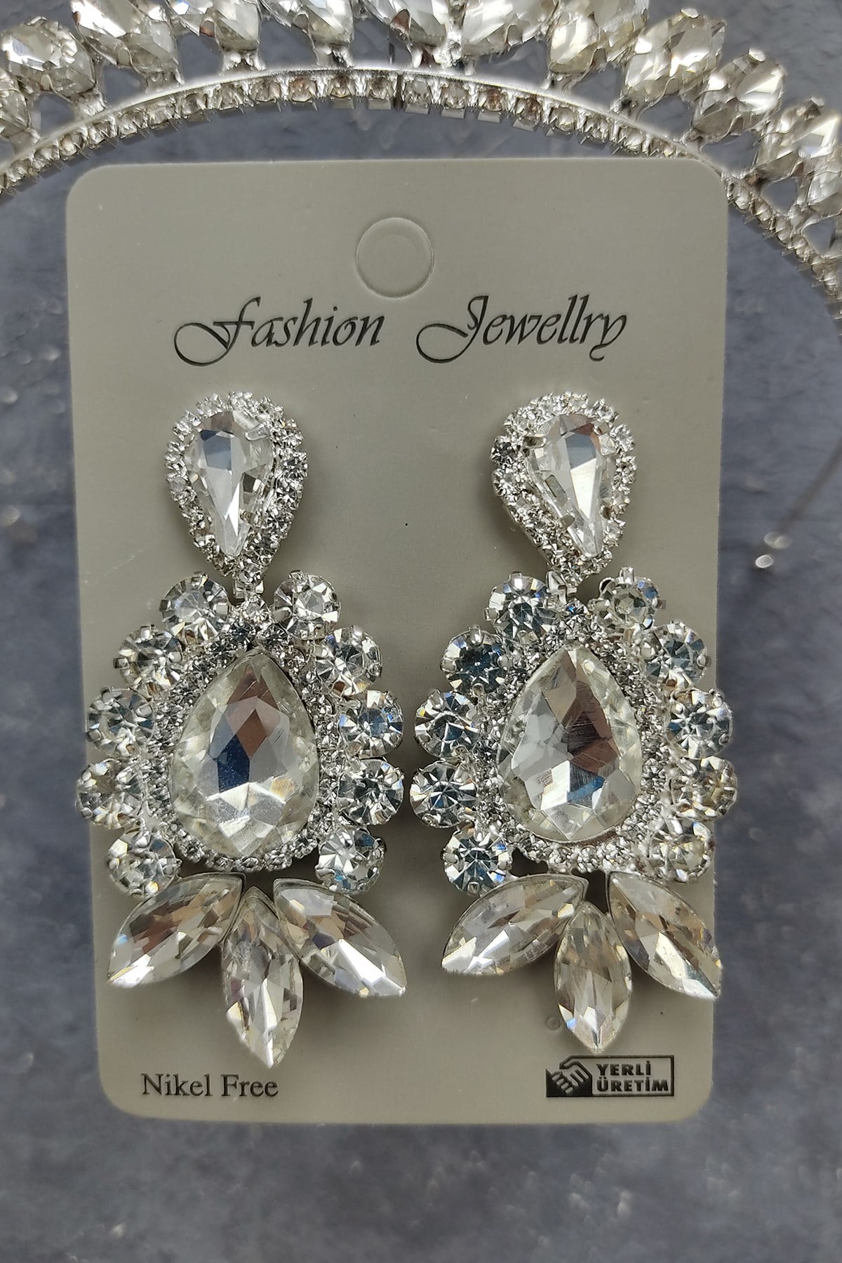 Ece Model Bridal Crown And Stud Earrings With Drop Stone