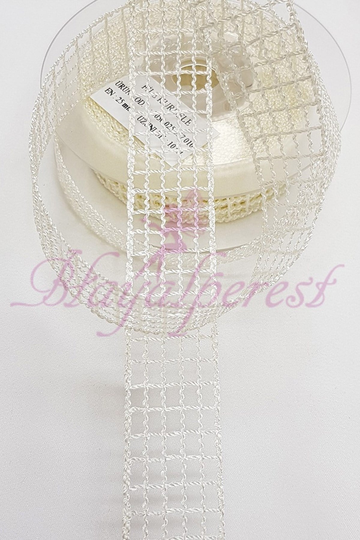 Cream Mesh Ribbon 2,5Cm