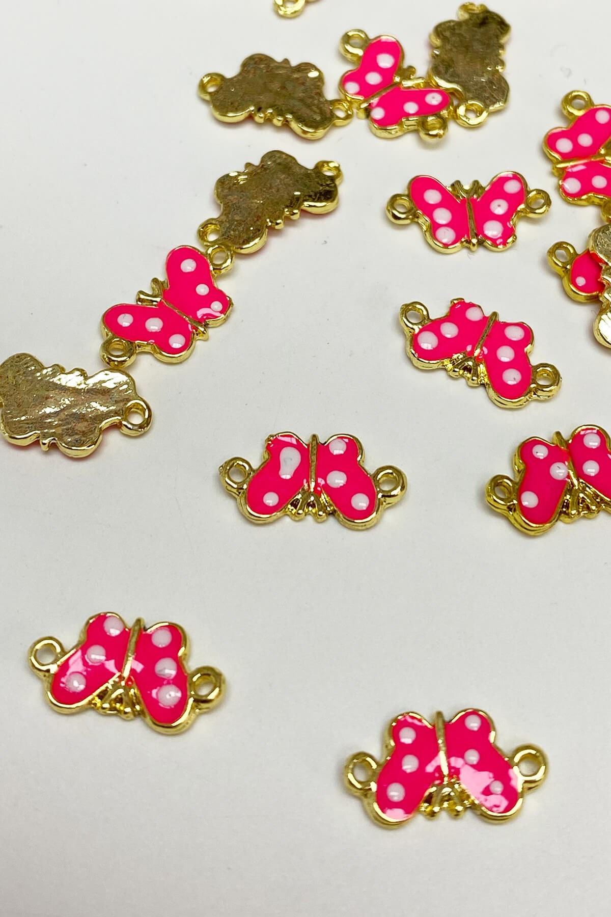 Fuchsia Double-Sided Butterfly Model Bracelet Tip 1 Piece