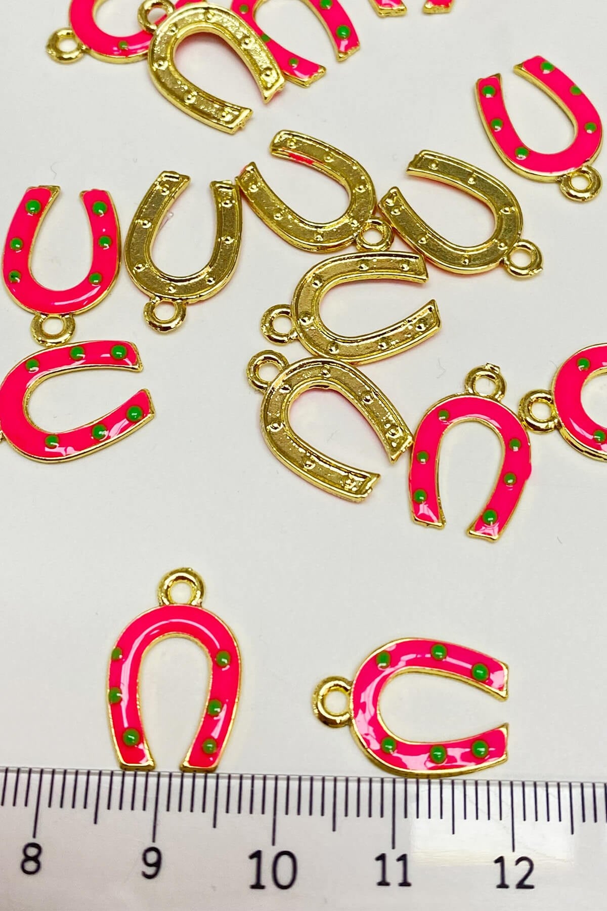Fuchsia Horseshoe Shape Pendant 1 Piece