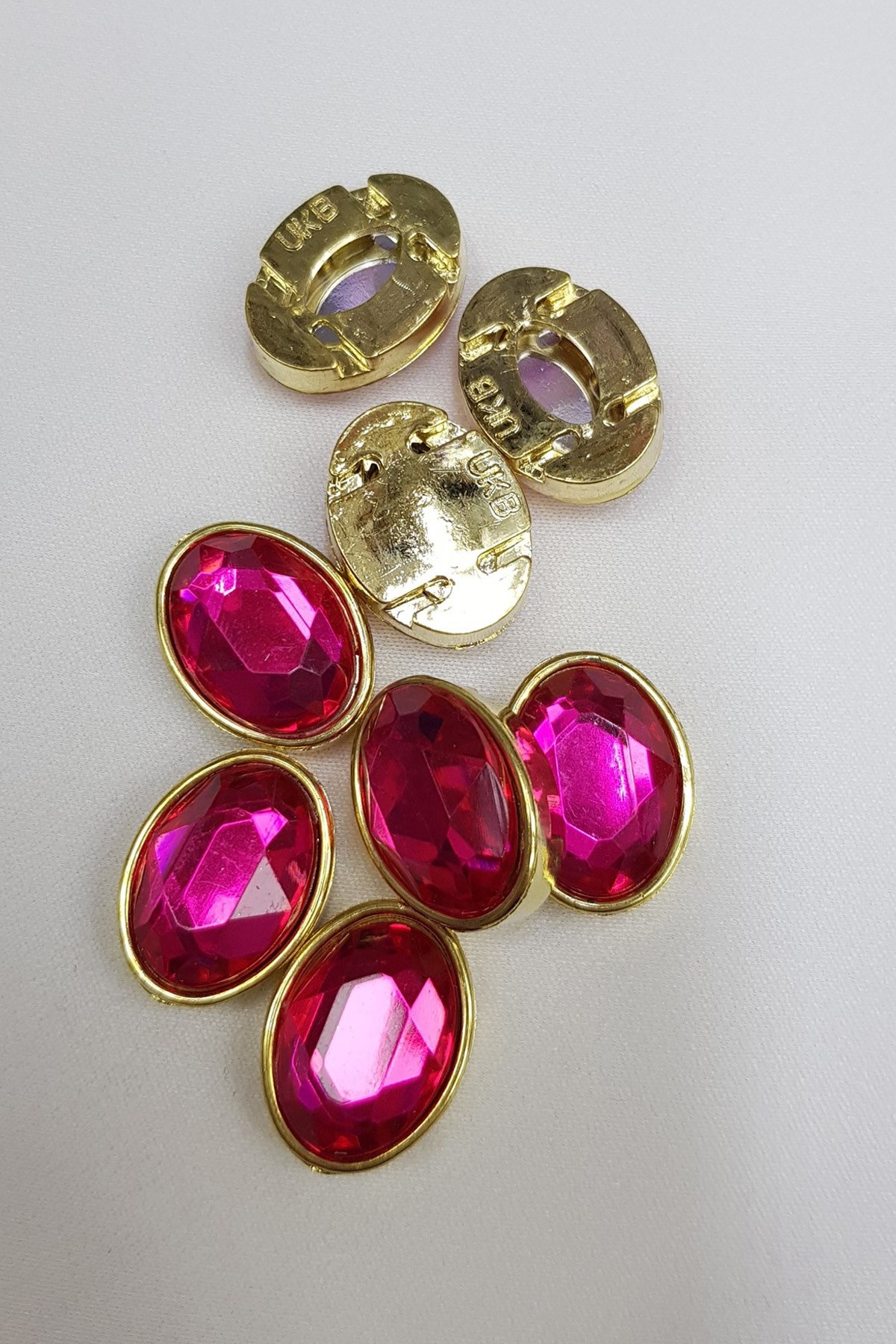Oval Fuchsia Framed Studded Stone 1.5-2 cm 10 pcs