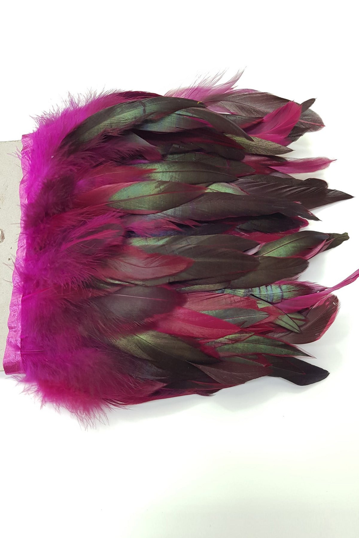 Fuchsia Chandel Feather 1 mt