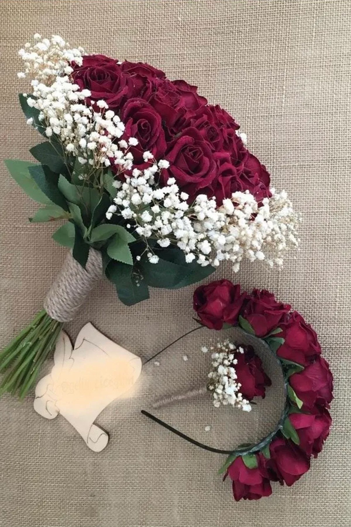 Gelin Buketi Taç ve Damat Yaka Çiçegi Kadife Gül Diş Çekim Seti