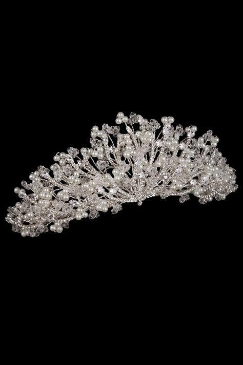 Brides Zircon Wedding Tiara: The Magic of Sparkling Stones