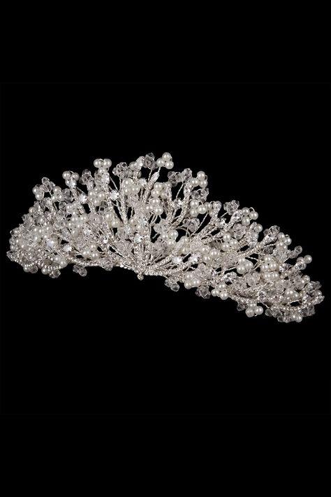 Brides Zircon Wedding Tiara: The Magic of Sparkling Stones