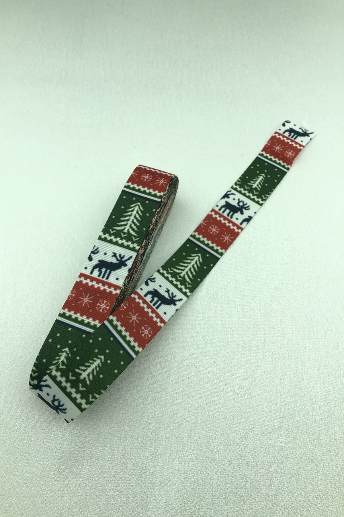 Geyik Baskılı Grogren Yılbaşı Kurdelesi 2,5 CM