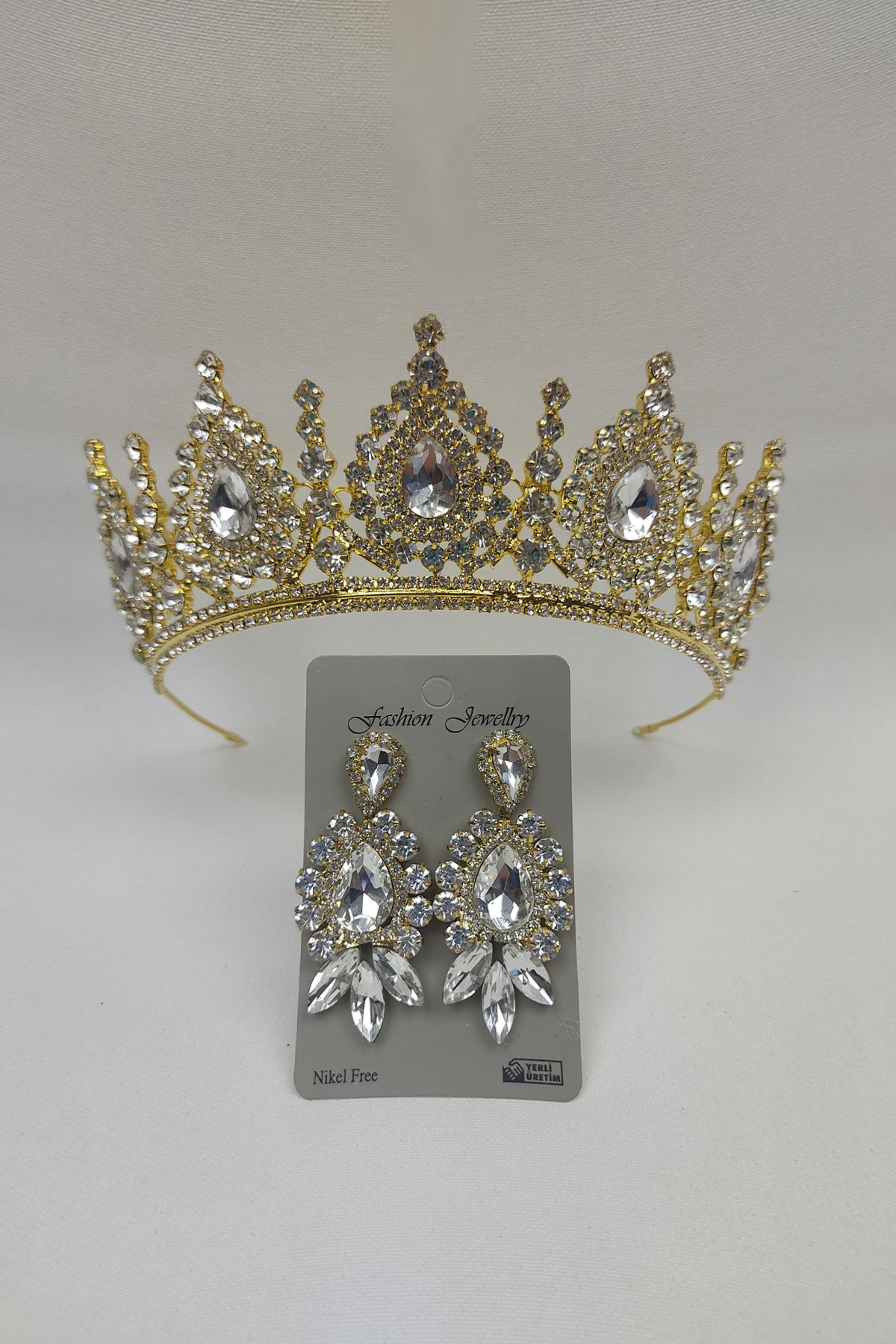 Gold Ahu Model Bridal Crown And Stud Earrings With Drop Stone