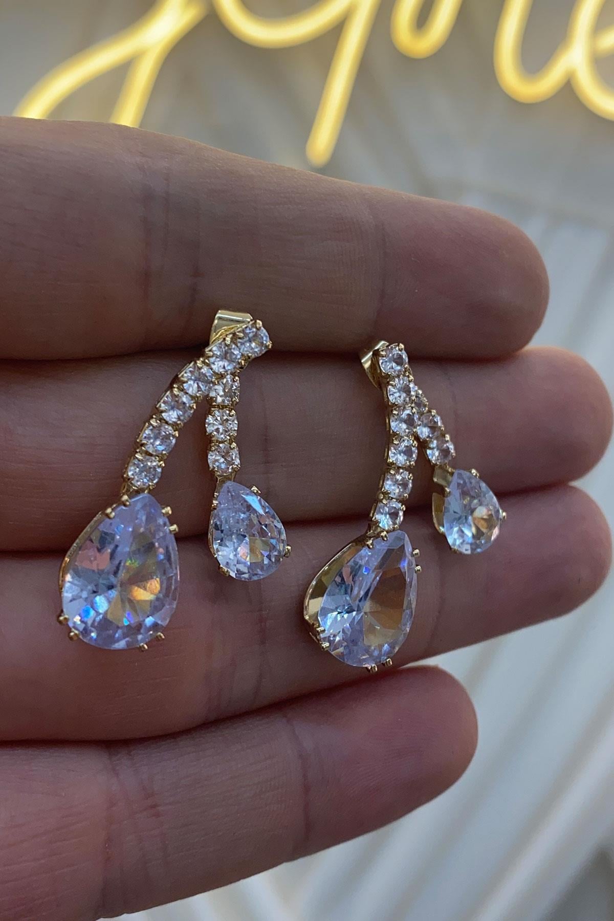 Gold Damla Taşlı Özel Zirkon Parlak Küpe