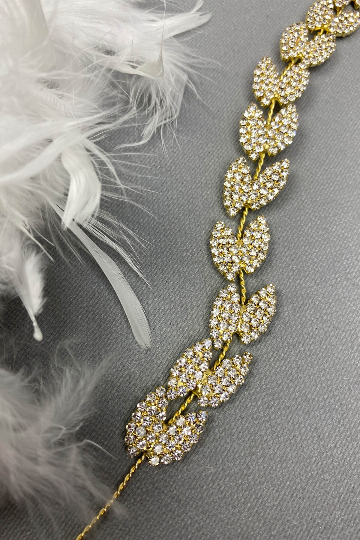 Gold Color Bella Leaf Pattern Hair Accessory