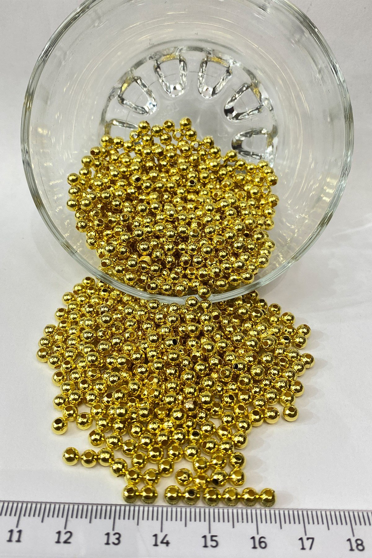 Gold Renkli Parlak Plastik Boncuk 50 gr