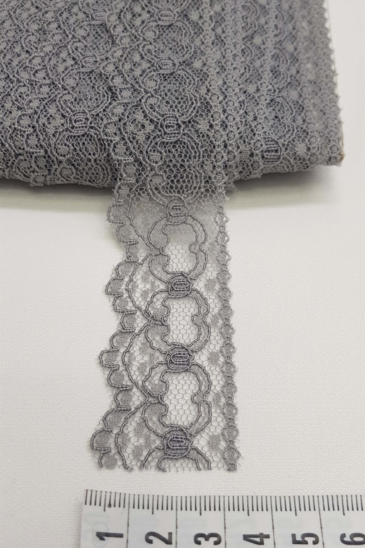 Gri Kolalı Kuğu Dantel 3 cm