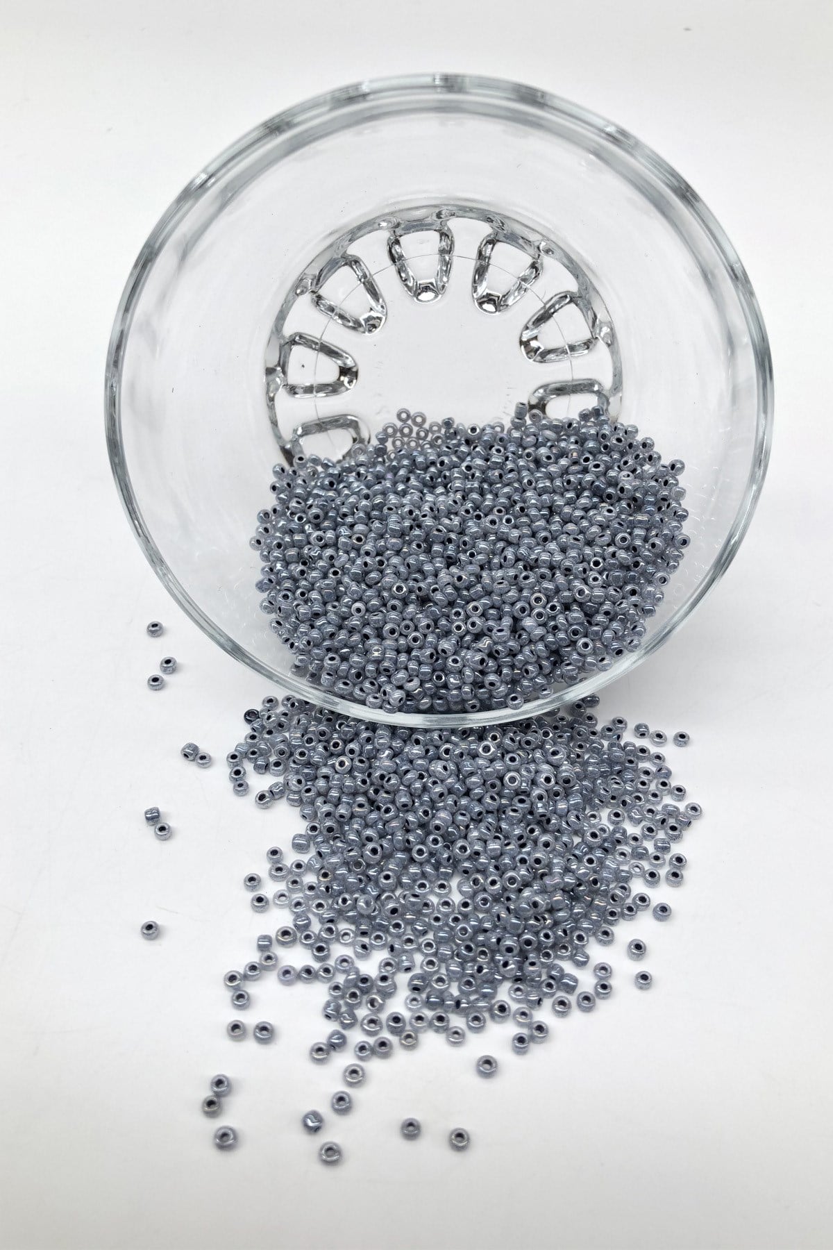 Gri Renk Kum Boncuk 2 mm