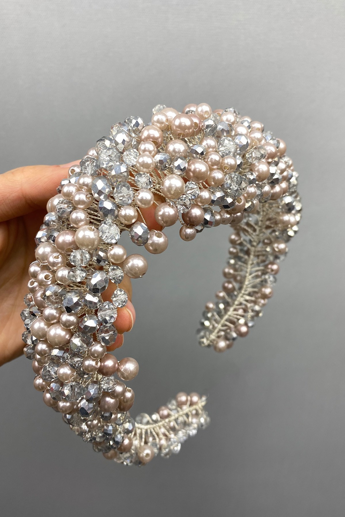 Gray Color Leal Convex Crystal and Pearls Bridal Hair Accessory