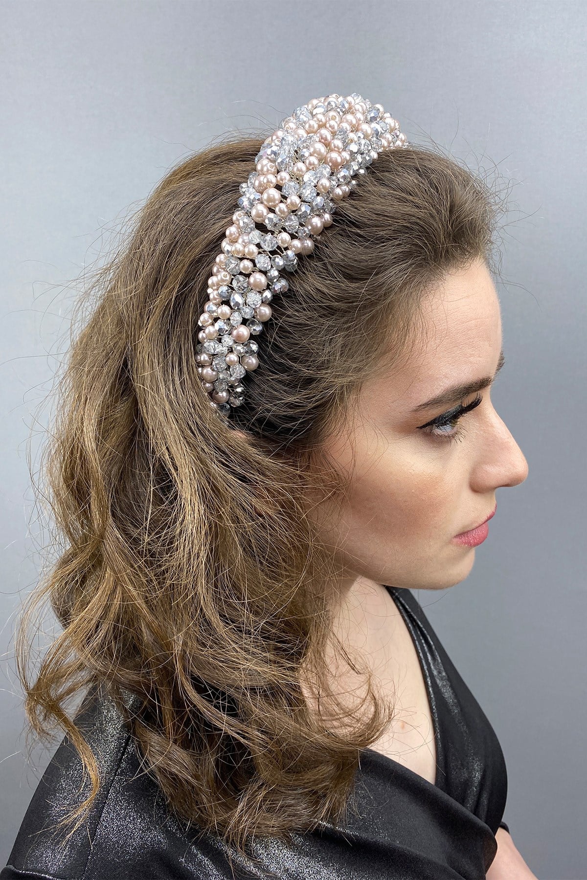 Gray Color Leal Convex Crystal and Pearls Bridal Hair Accessory