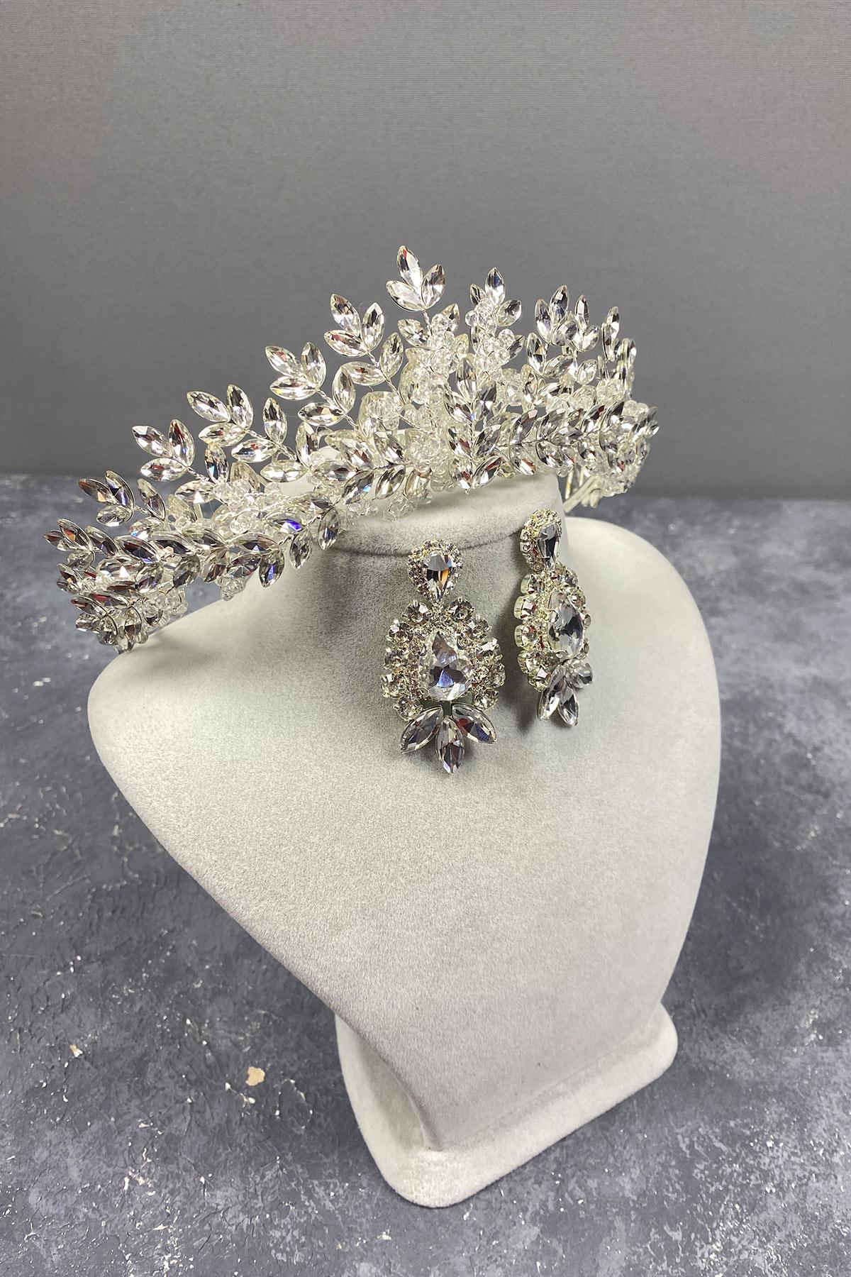 Silver Original Bead Embroidered Bridal Crown And Studded Earrings Set